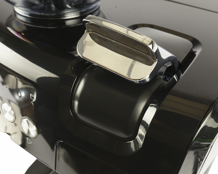 Обзор кофеварки 3 в 1 Kitfort KT-7107 для двух типов кофейных капсул, молотого и зернового кофе