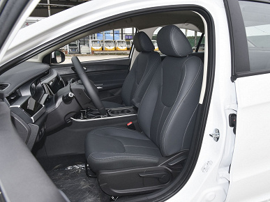 «Машина, которую может позволить себе каждый». Chery Arrizo 5 WS за 9,5 тыс. долларов уже появился у дилеров в Китае