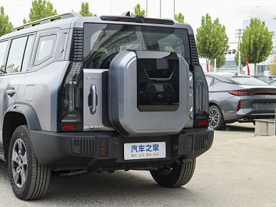Jetour Traveler представлен в Китае: 254 л.с., 8-ступенчатый «автомат», полный привод и максимальное оснащение за 25 тыс. долларов