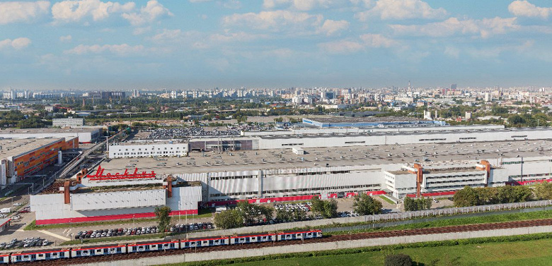 Собянин рассекретил «Москвич 5» и «Москвич 8» и назвал сроки их выхода. Завод получил новый статус