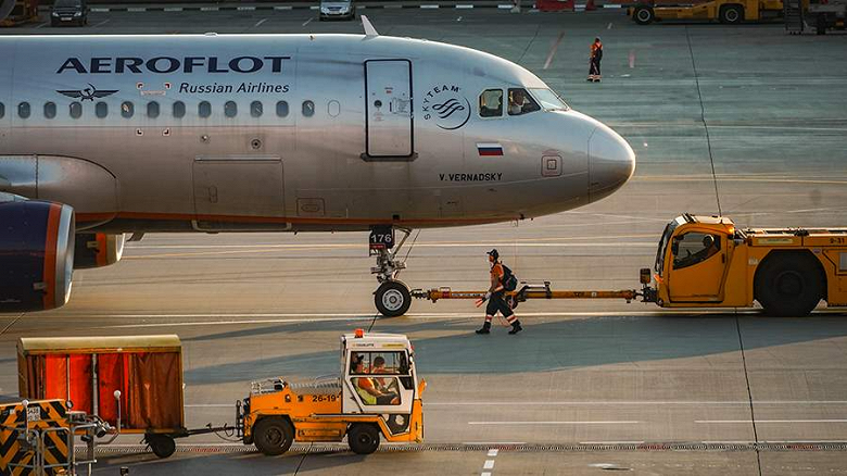 В условиях санкций «Аэрофлот» наращивает пассажиропоток и планирует завершить квартал с «уверенной прибылью»