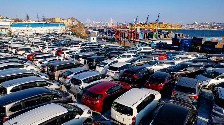 95% новых машин, которые ввозятся в Россию через Владивостокский автомобильный терминал, выпущены в Китае