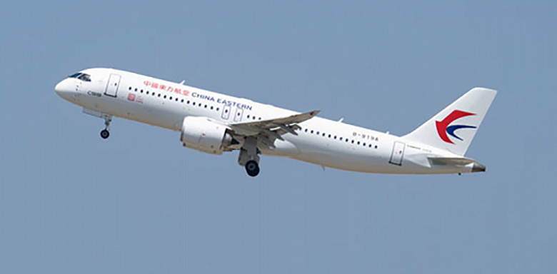 Китайский самолет COMAC C919, созданный на замену Boeing и Airbus, стал хитом: China Eastern Airlines купит 100 таких авиалайнеров