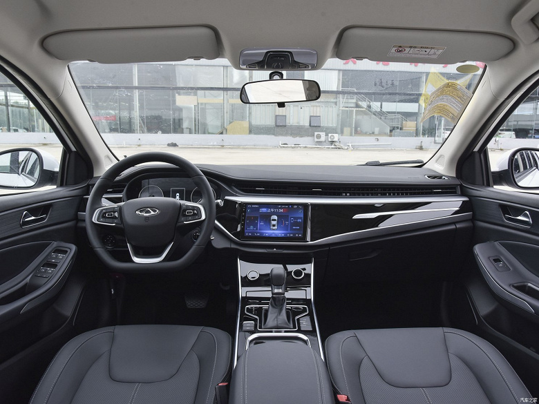 «Машина, которую может позволить себе каждый». Chery Arrizo 5 WS за 9,5 тыс. долларов уже появился у дилеров в Китае