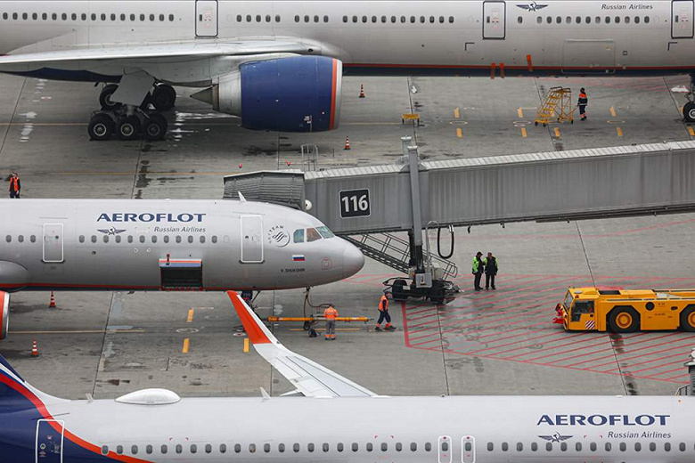 «Аэрофлот» вывел из иностранных реестров уже 120 самолетов Airbus и Boeing