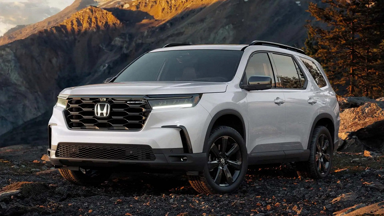 Объявлены цены на Honda Pilot 2025. Внедорожник подорожал