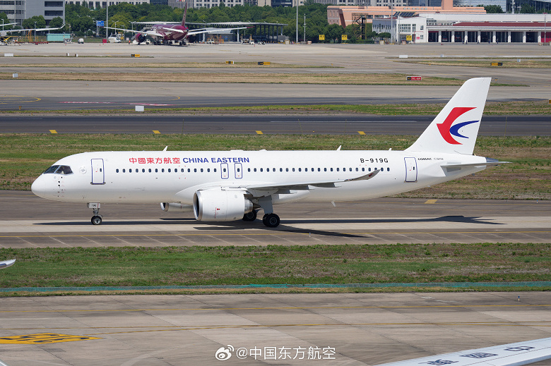 COMAC улучшила китайский пассажирский авиалайнер COMAC C919, первый такой самолёт достался China Eastern Airlines