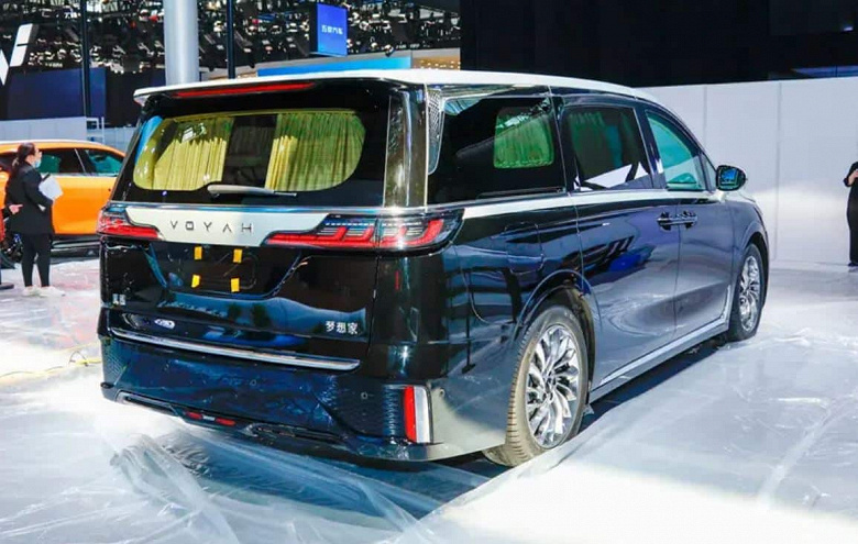 Замена Toyota Alphard в топовом исполнении. Представлен Voyah Dreamer Private Customized Edition 2024