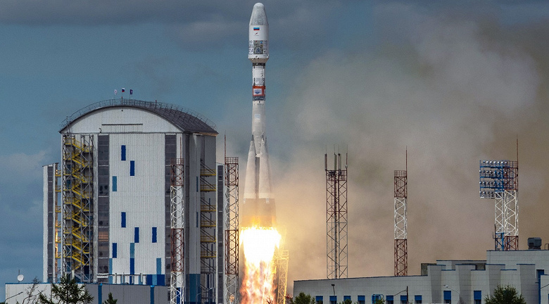 Стартовый комплекс для многоразовой ракеты «Амур-СПГ» будут строить по принципу плавучего космодрома — единой конструкцией