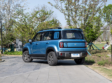 «Китайский Jimny» оценили всего в 13 тыс. долларов. Объявлена стоимость Baojun Yep Plus