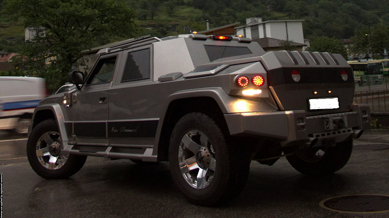 Представлена современная версия Lamborghini LM002 на базе Urus. Цена уже известна