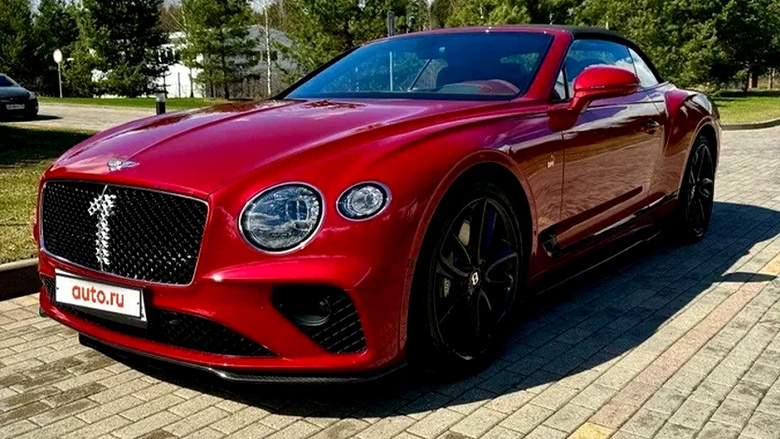 В продаже в России появился очень редкий Bentley Continental GTC со спиннером в салоне и мотором W12, в мире таких всего 100