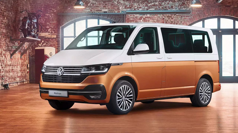 В продаже в России появились новые Volkswagen Multivan, Caravelle, Transporter и Crafter. Крупный дилер привёз более 100 машин, все они — немецкого производства