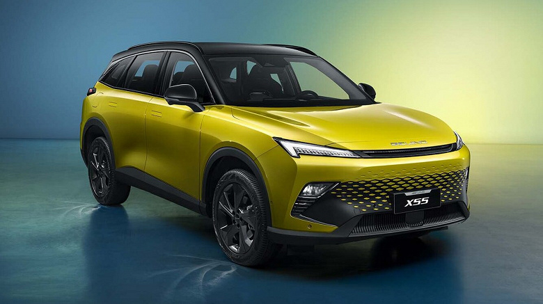 Собираемый в Калининграде кроссовер BAIC X55 теперь лучше адаптирован для России. Стартуют продажи BAIC X55 2024