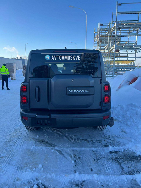 Новейший Haval H9 для России впервые показали на фото внутри и снаружи. Эту машину будут выпускать в России