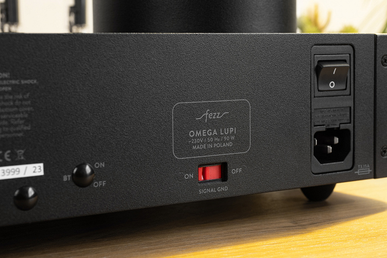 Обзор лампового усилителя для наушников Fezz Audio Omega Lupi Evo