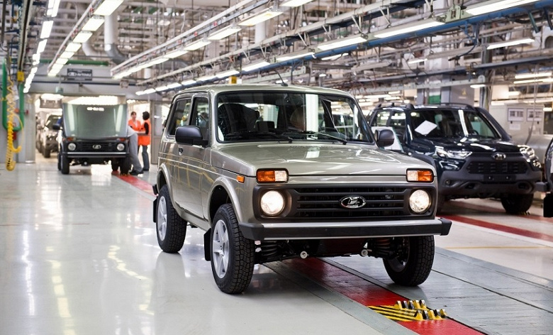 Lada Granta и Niva будут сходить с конвейера даже в субботу