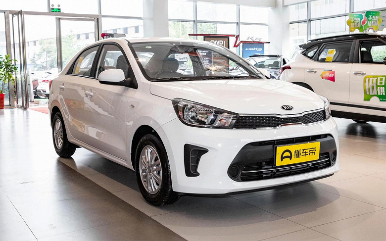 Альтернатива Kia Rio и Hyundai Solaris с «автоматом» и гарантией 2 года. В России подешевел Kia Pegas