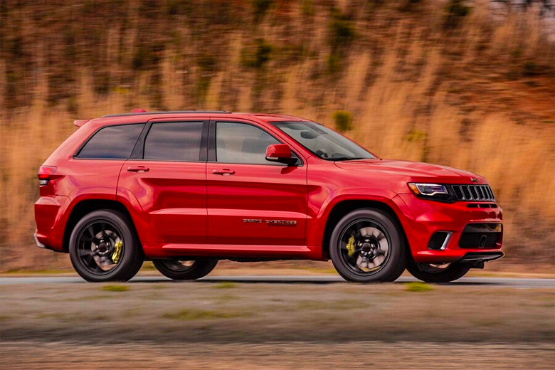 Jeep Grand Cherokee лишится моторов HEMI V8 и Pentastar V6: их заменят менее мощные 2,0-литровые четырехцилиндровые агрегаты