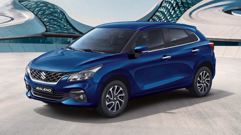 Новый Suzuki Baleno продают в России за 2,2 млн рублей. У него простой 105-сильный атмосферный мотор и 4-ступенчатый «автомат»