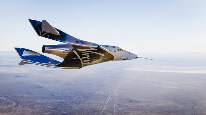 Космические туристические полёты каждый месяц. Основатель Virgin Galactic больше не намерен вкладывать деньги в компанию