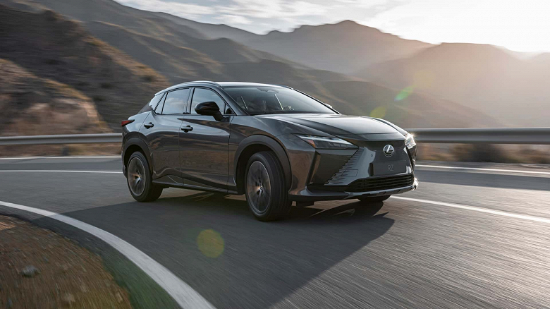 Представлен Lexus RZ 2024