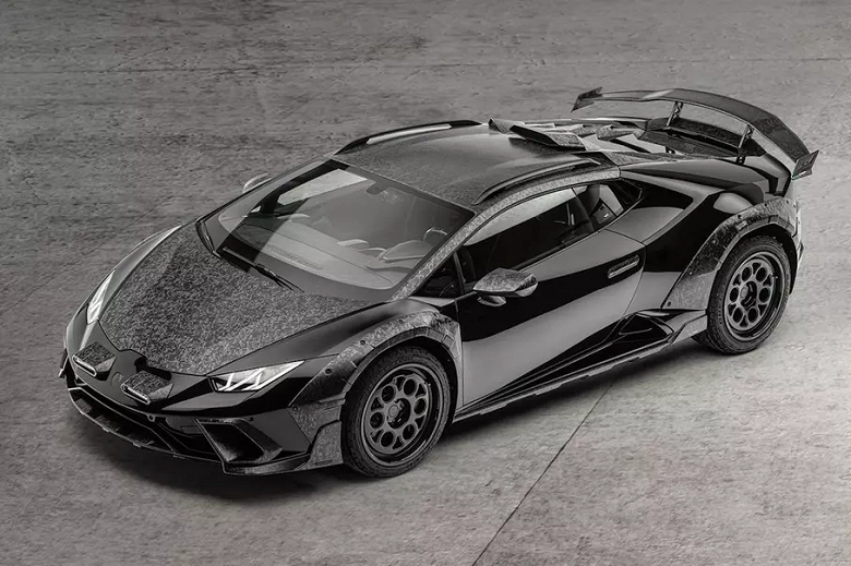 Представлен внедорожный суперкар Lamborghini Huracan Sterrato от Mansory