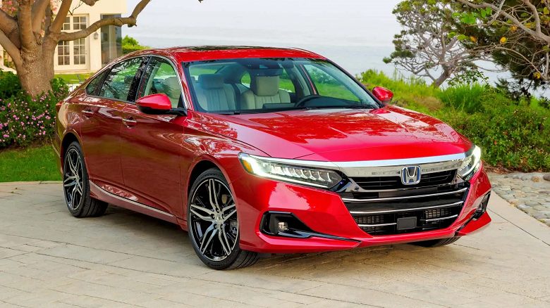 На Honda Accord 2018–2022 годов теперь доступны беспроводные Apple CarPlay и Android Auto