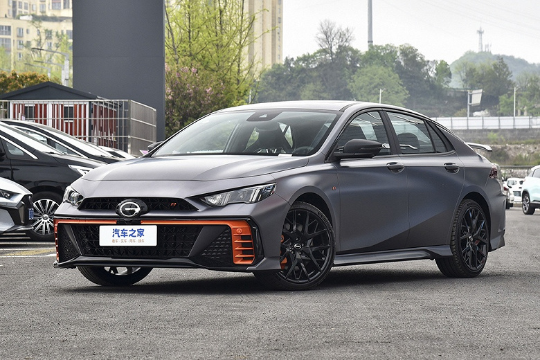 В России появился аналог Hyundai Elantra N. Дилер выставил на продажу самый мощный GAC Trumpchi Empow