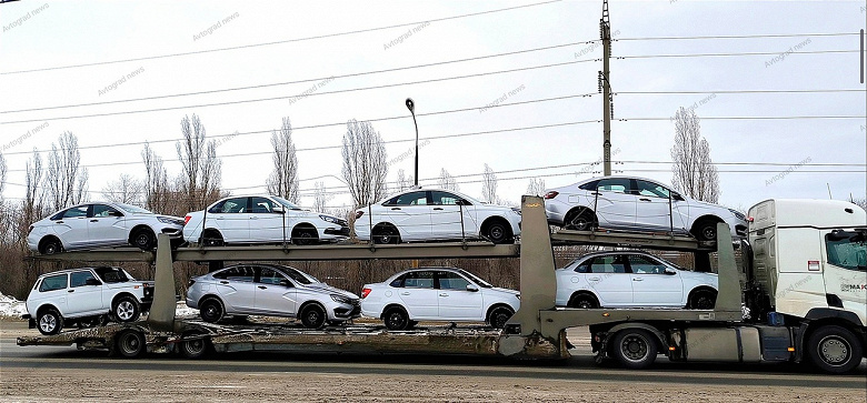 АвтоВАЗ начал красить Lada Vesta в новый цвет