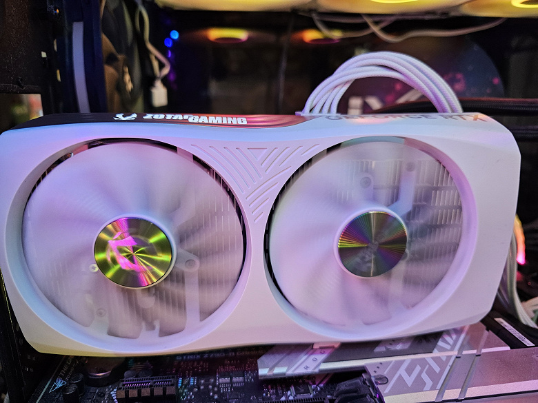 Обзор видеокарты Zotac Gaming GeForce RTX 4060 Twin Edge OC White Edition (8 ГБ)