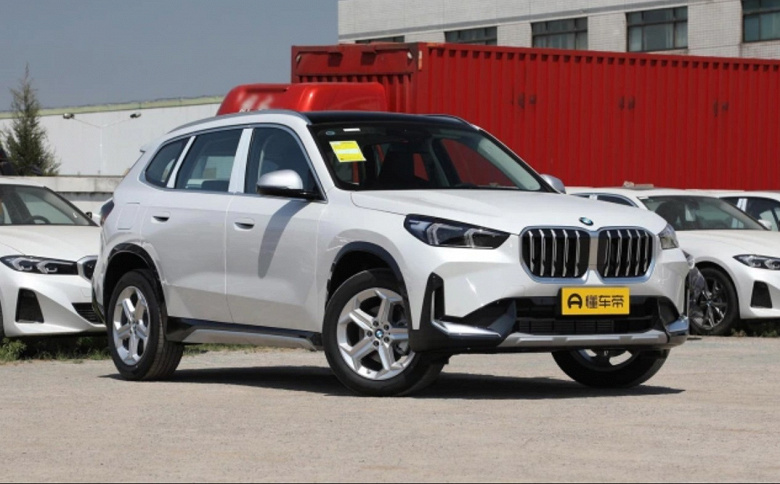 Дилеры снизили цены на BMW X1 в России