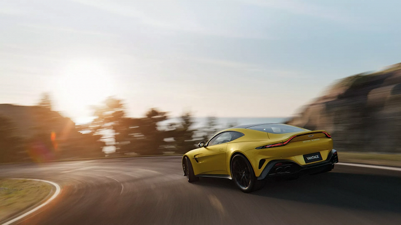 Представлен Aston Martin Vantage 2025 с 656-сильным V8. Это самый быстрый Vantage в истории