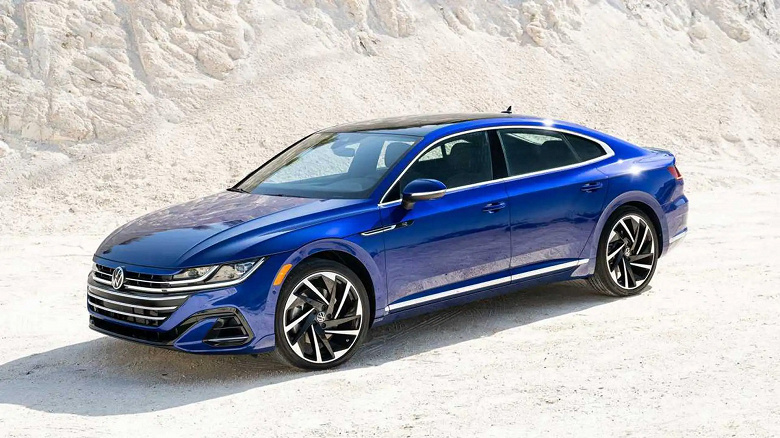 Стильный Volkswagen Passat, который «не зашёл». Volkswagen попрощался с лифтбэком Arteon