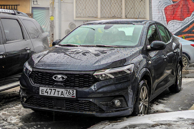 Lada Iskra может стоить как Vesta. За день до анонса участники отрасли высказались о цене новинки