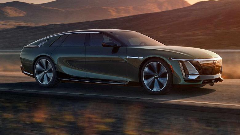 За Cadillac Celestiq выстроилась очередь. Автомобили начали собирать вручную, планируя выпускать не более 150 машин в год