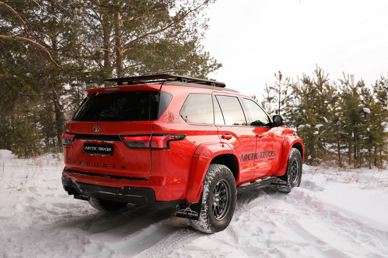 Российская Arctic Trucks «прокачала» Toyota Sequoia нового поколения. Лебёдка, шноркель, 256 мм клиренса, 437 л.с. и 10-ступенчатый автомат