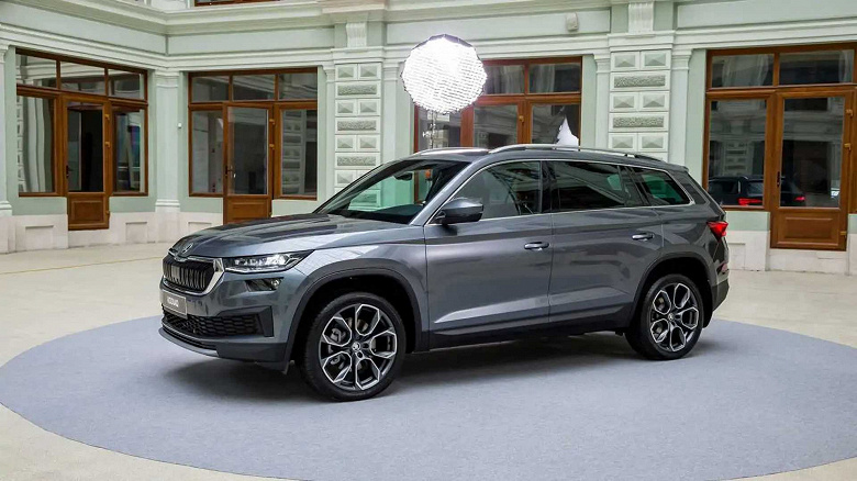 Skoda официально будет покорять Казахстан с Octavia, Kodiaq, Kamiq и Karoq. Компания планирует выпускать 200 000 машин ежегодно