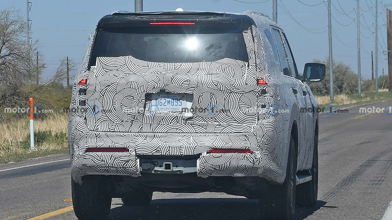 Огромный внедорожник Nissan Armada 2025 впервые засняли вживую. Он получит мотор V6, который превзойдёт по мощности нынешний V8