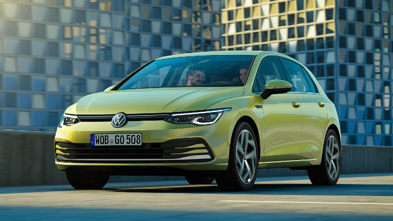 Новенькие Volkswagen Golf 2024 дешевле 3 млн рублей предлагают заказать в России