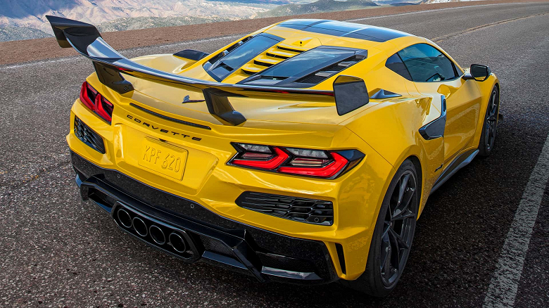 Представлен Chevrolet Corvette ZR1 2025 — самый мощный американский серийный автомобиль с двигателем V8 и самый мощный Corvette в истории