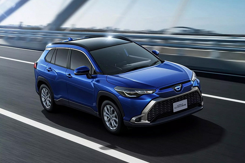 Представлен обновленный кроссовер Toyota Corolla Cross: новый мотор и цифровая «приборка» с экраном 12,3 дюйма