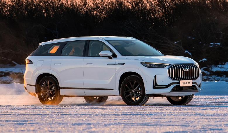 В «Автодоме» прокомментировали планы по выпуску машин Chery на заводе Mercedes