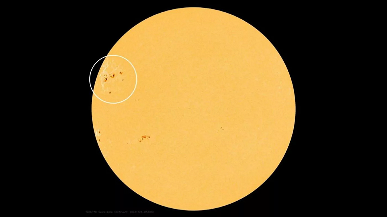 На Солнце заметили целый «архипелаг» пятен: размером как 15 планет Земля и в сопровождении шквала солнечных бурь