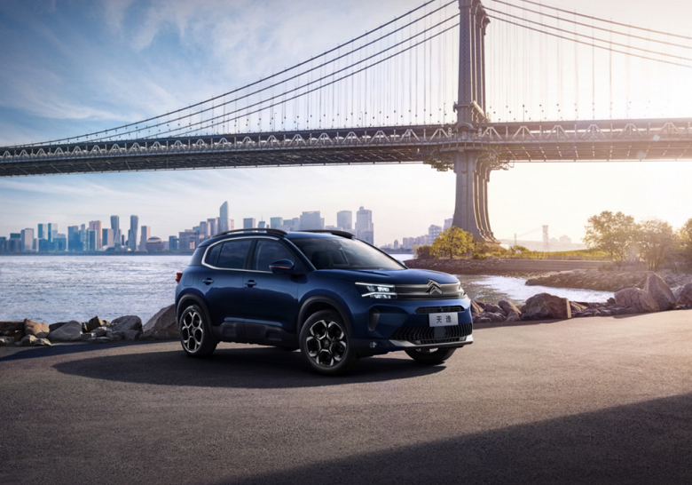 Представлен новый Citroen C5 Aircross 2025 дешевле $20 000