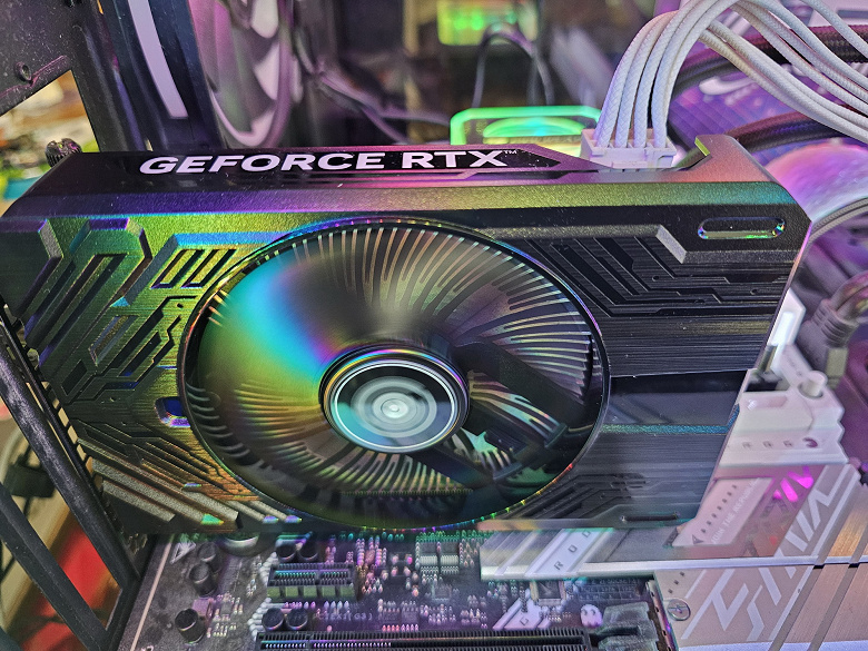 Обзор видеокарты Palit GeForce RTX 4060 StormX (8 ГБ)