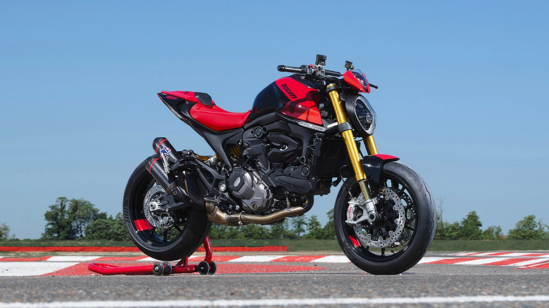 Представлен особенный Ducati Monster SP в честь 20-летия серии Monster Hunter