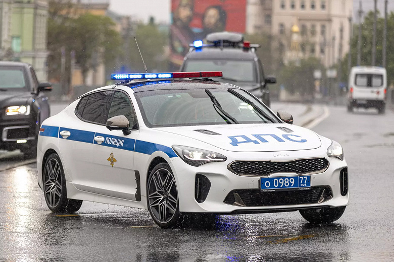 Московская полиция закупила Kia Stinger российской сборки — они заменили Mercedes-Benz E-класса и BMW 5 серии