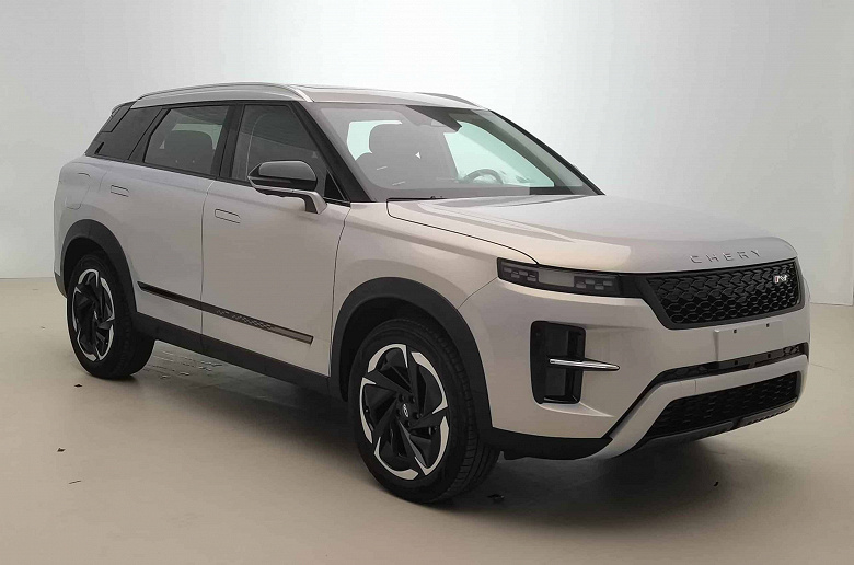 Представлен Chery Tiggo 7 Sport в стиле Land Rover за $14 000