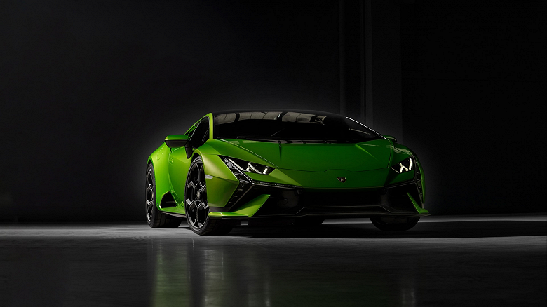 В Москве продают Lamborghini Huracan Tecnica